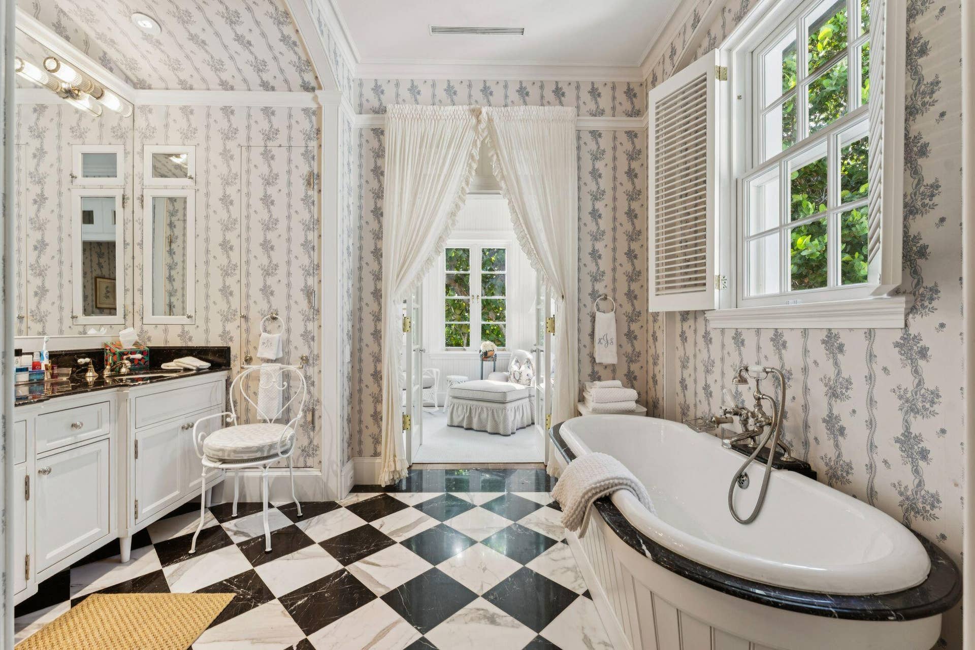 1919 N OCEAN Boulevard, Gulf Stream, FL 33483 Primary bath (his & her)