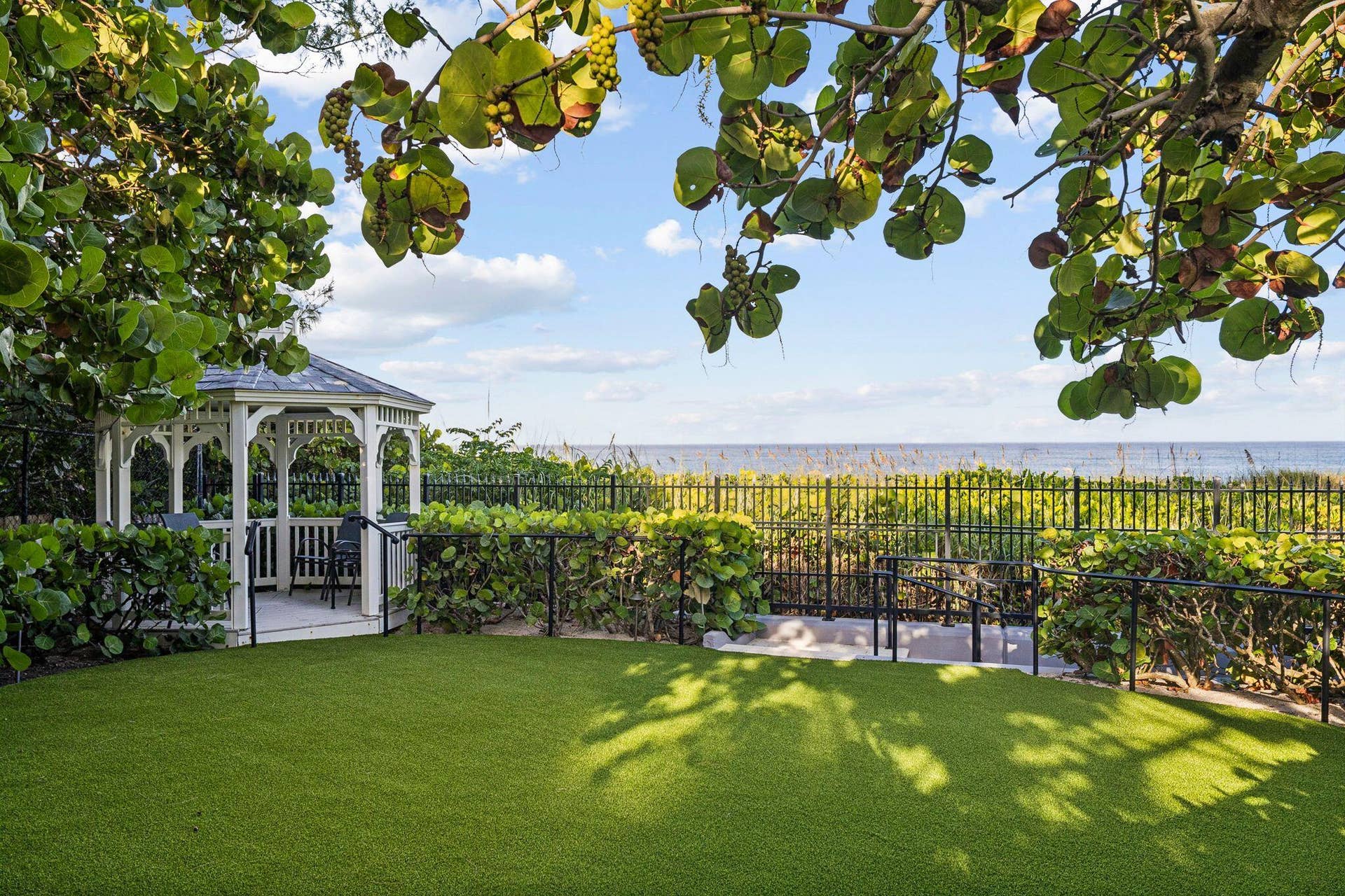1919 N OCEAN Boulevard, Gulf Stream, FL 33483 Ocean view gazebo
