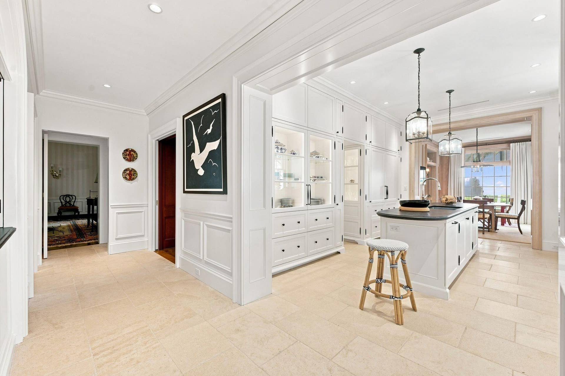 1919 N OCEAN Boulevard, Gulf Stream, FL 33483 Kitchen pantry
