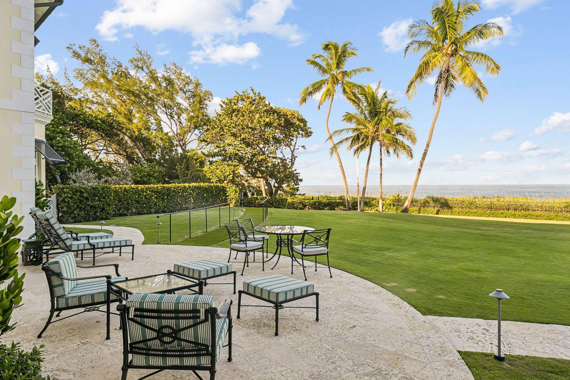 1919 N OCEAN Boulevard, Gulf Stream, FL 33483 Ocean side terrace