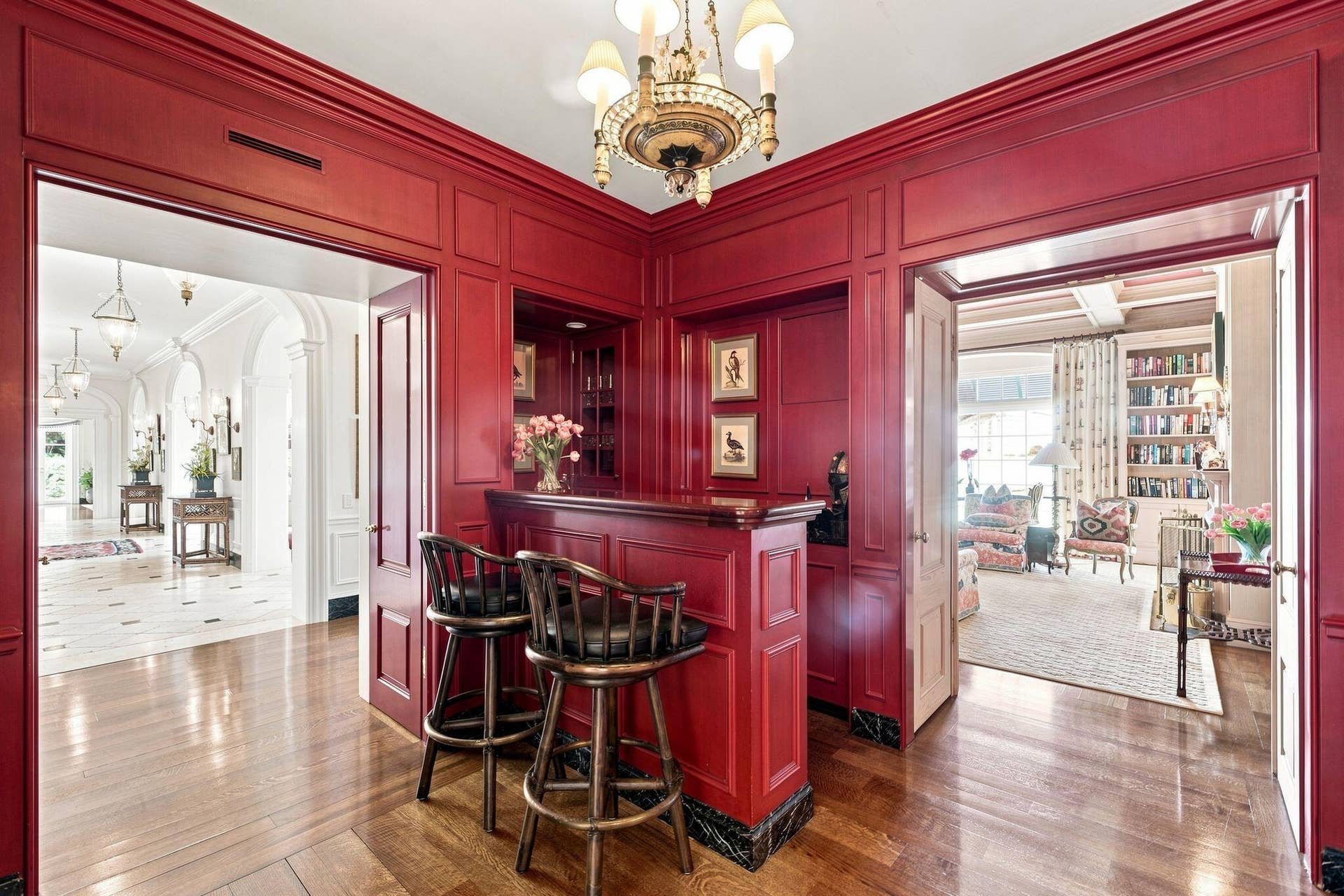 1919 N OCEAN Boulevard, Gulf Stream, FL 33483 Paneled bar