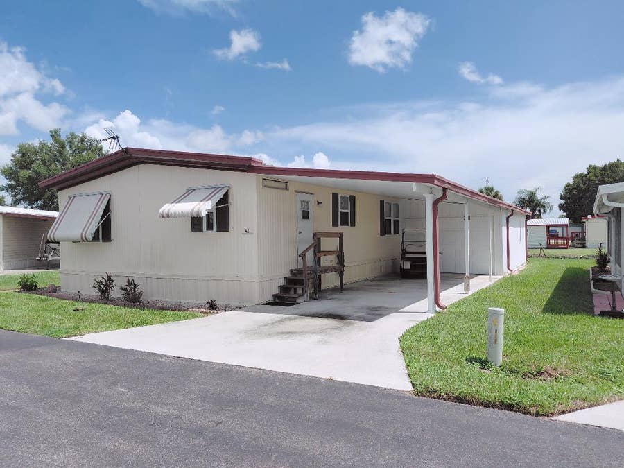 Property photo for 1339 OLD LAKEPORT Road NW, #4, Moore Haven, FL