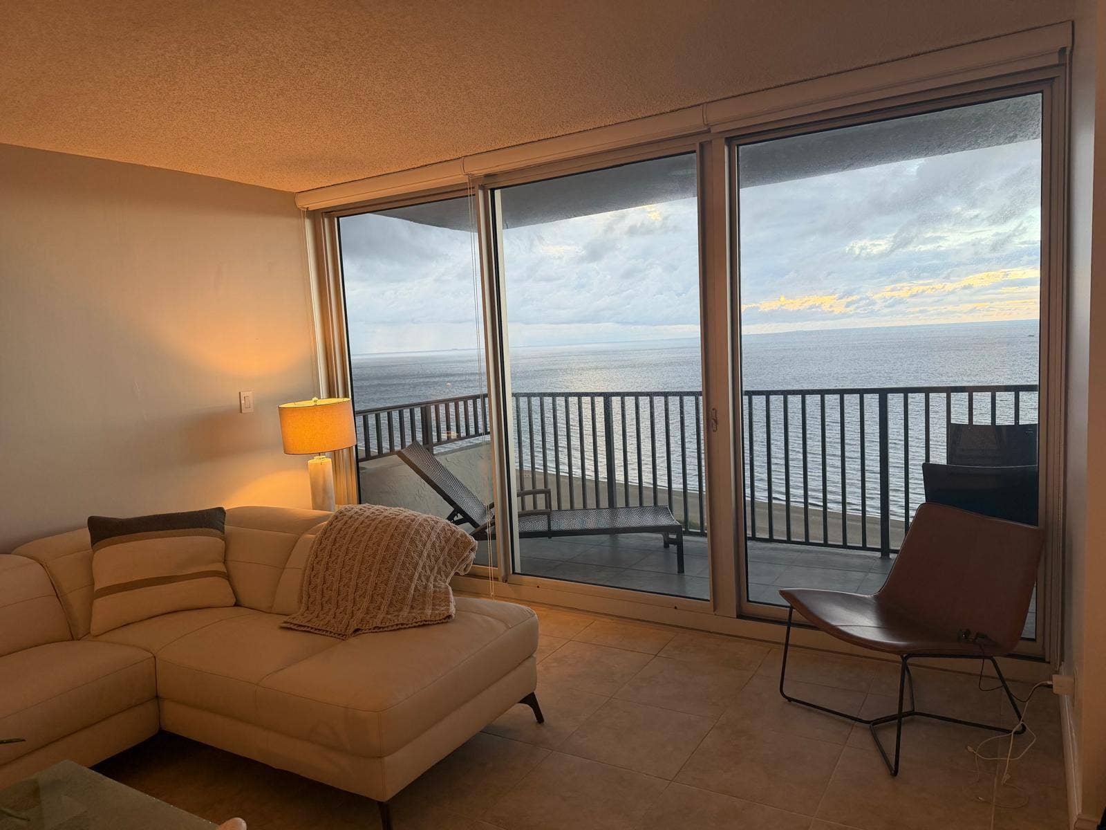 531 N OCEAN Boulevard, #1711, Pompano Beach, Pompano Beach, FL 33062 WhatsApp Image 2026-10-05 at 1.04.05 PM5