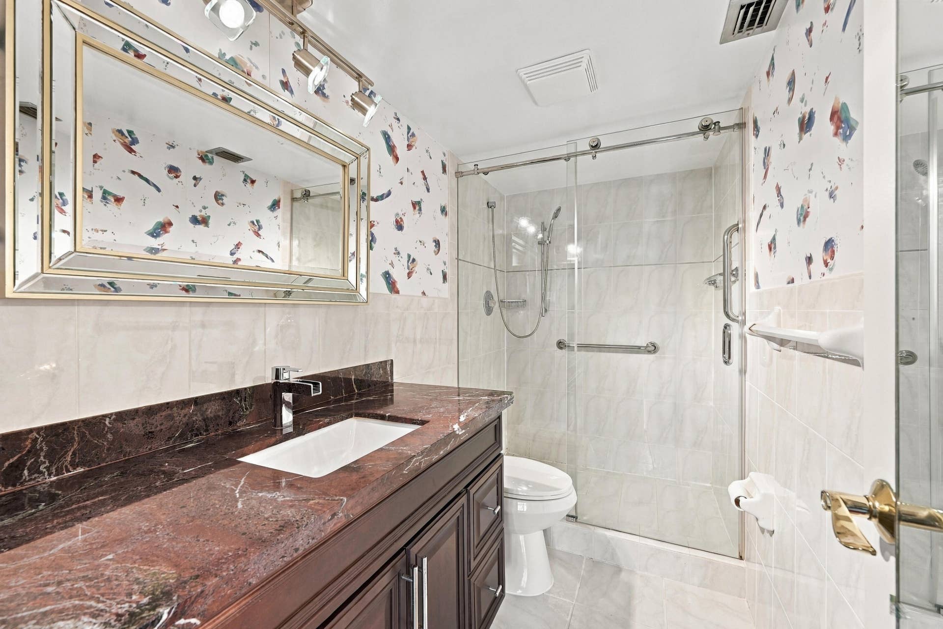 24_bathroom