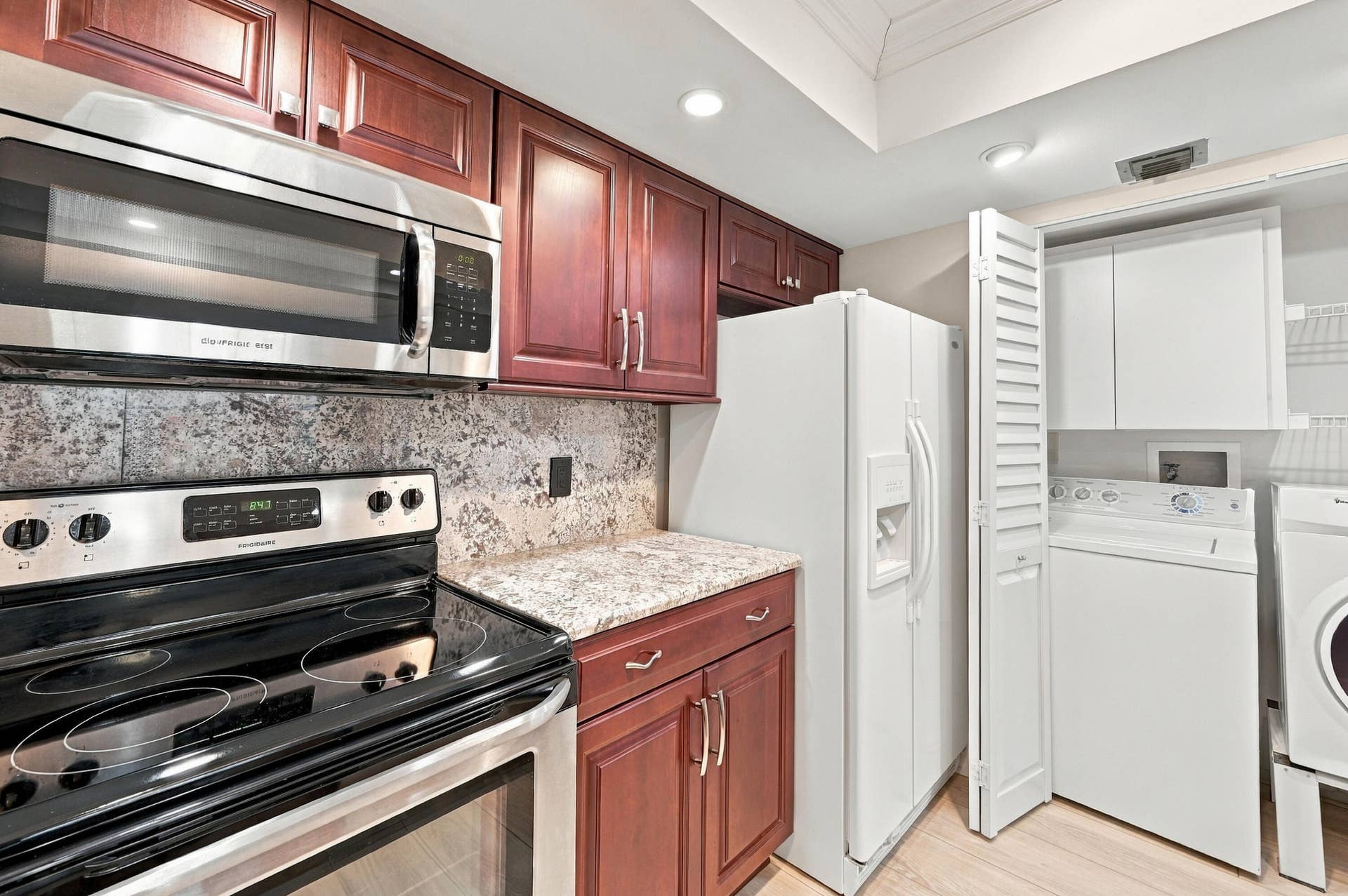 14_kitchen