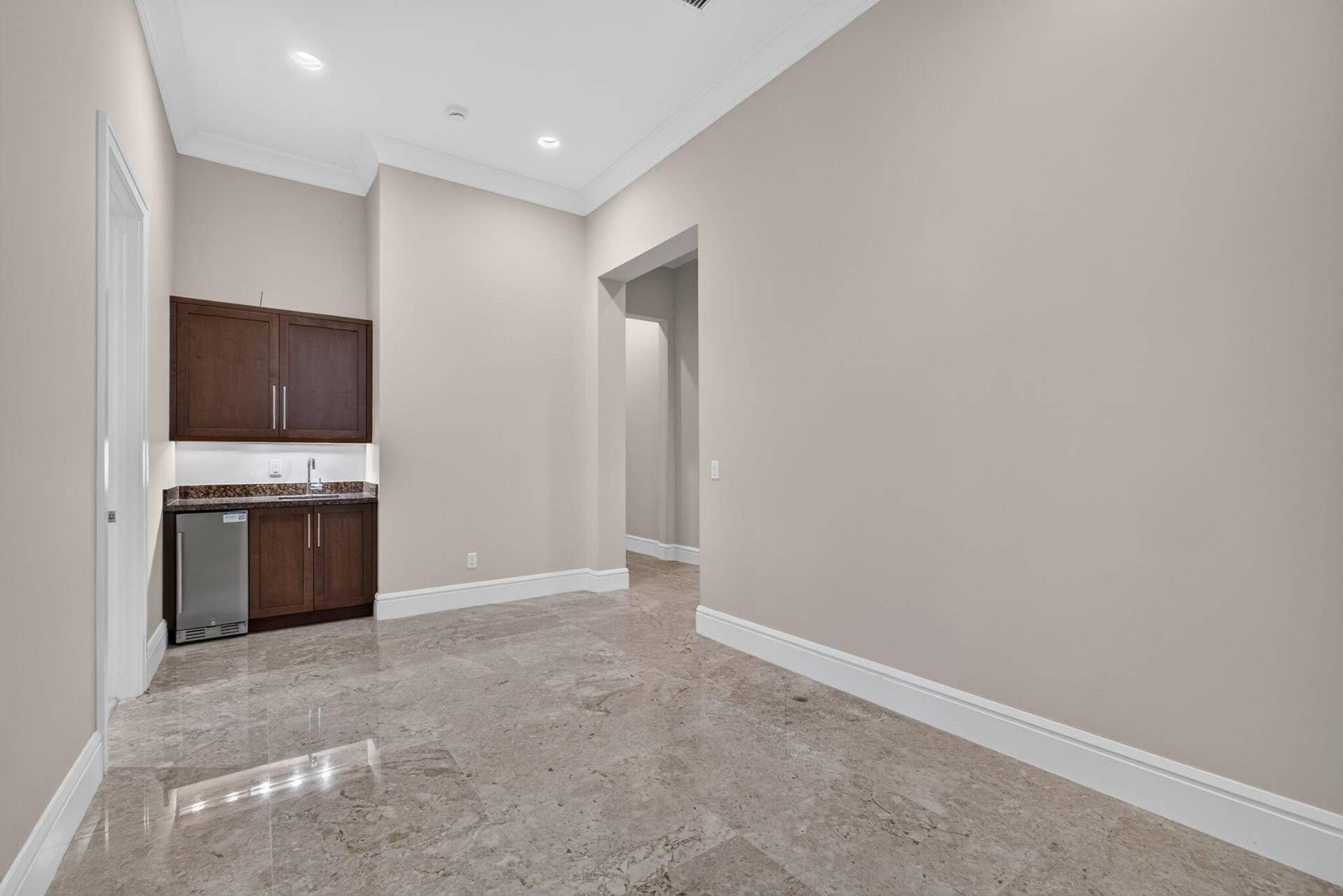 12200 TILLINGHAST Circle, Palm Beach Gardens, FL 33418 84-web-or-mls-5D1A4755