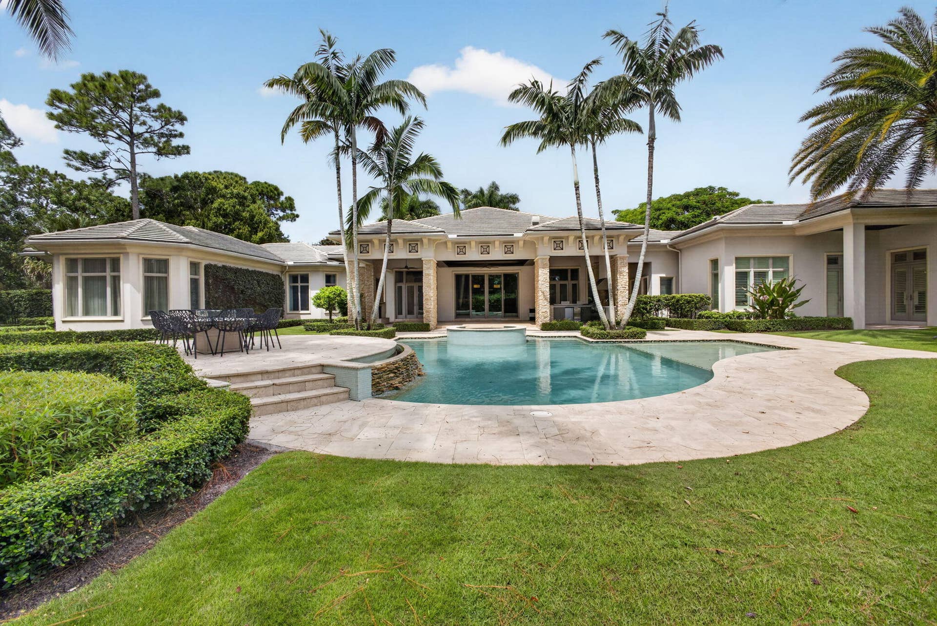 12200 TILLINGHAST Circle, Palm Beach Gardens, FL 33418 139-web-or-mls-5D1A4317