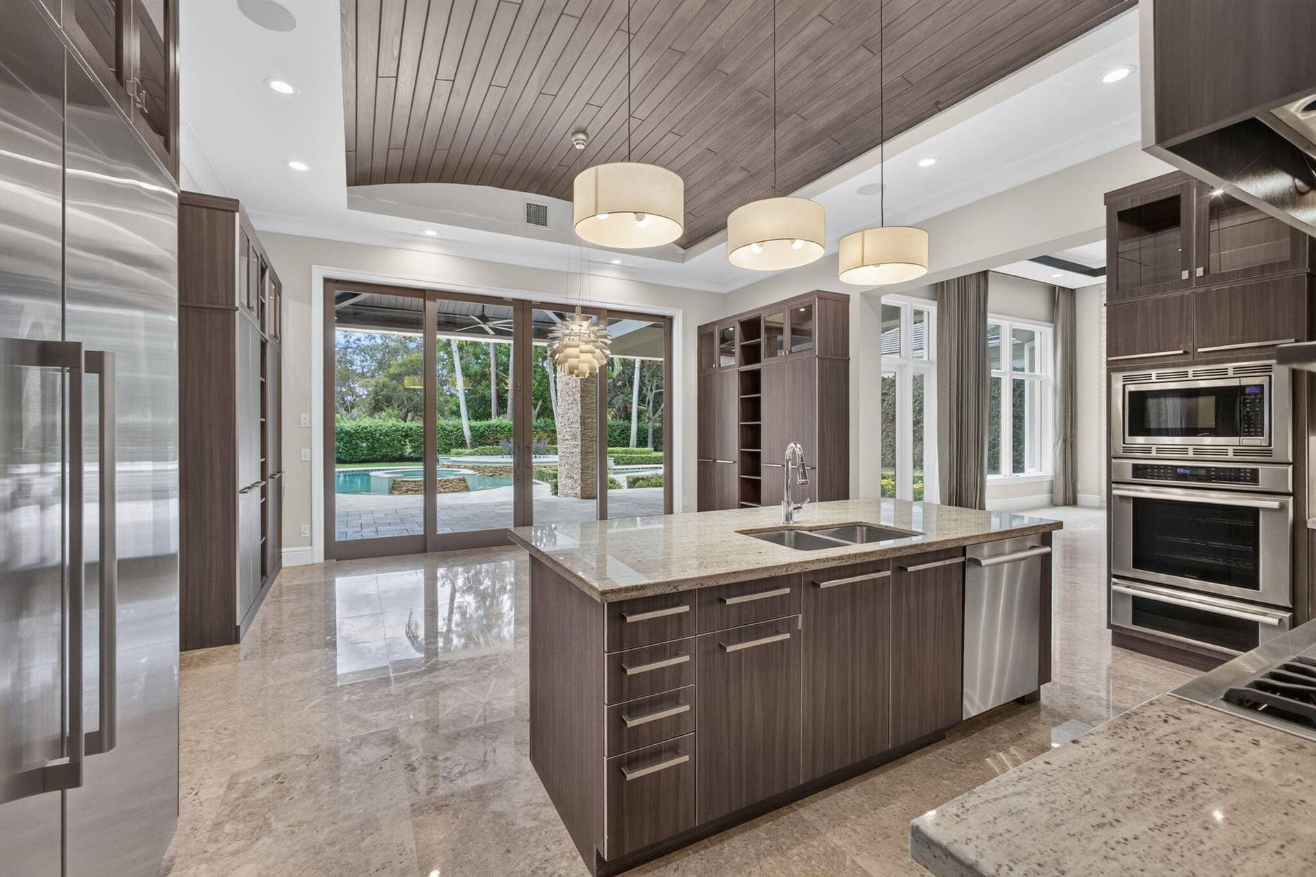 12200 TILLINGHAST Circle, Palm Beach Gardens, FL 33418 51-web-or-mls-5D1A4588