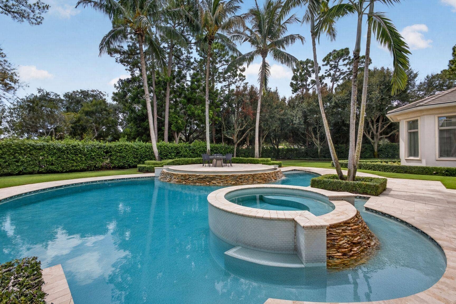 12200 TILLINGHAST Circle, Palm Beach Gardens, FL 33418 128-web-or-mls-NL70d