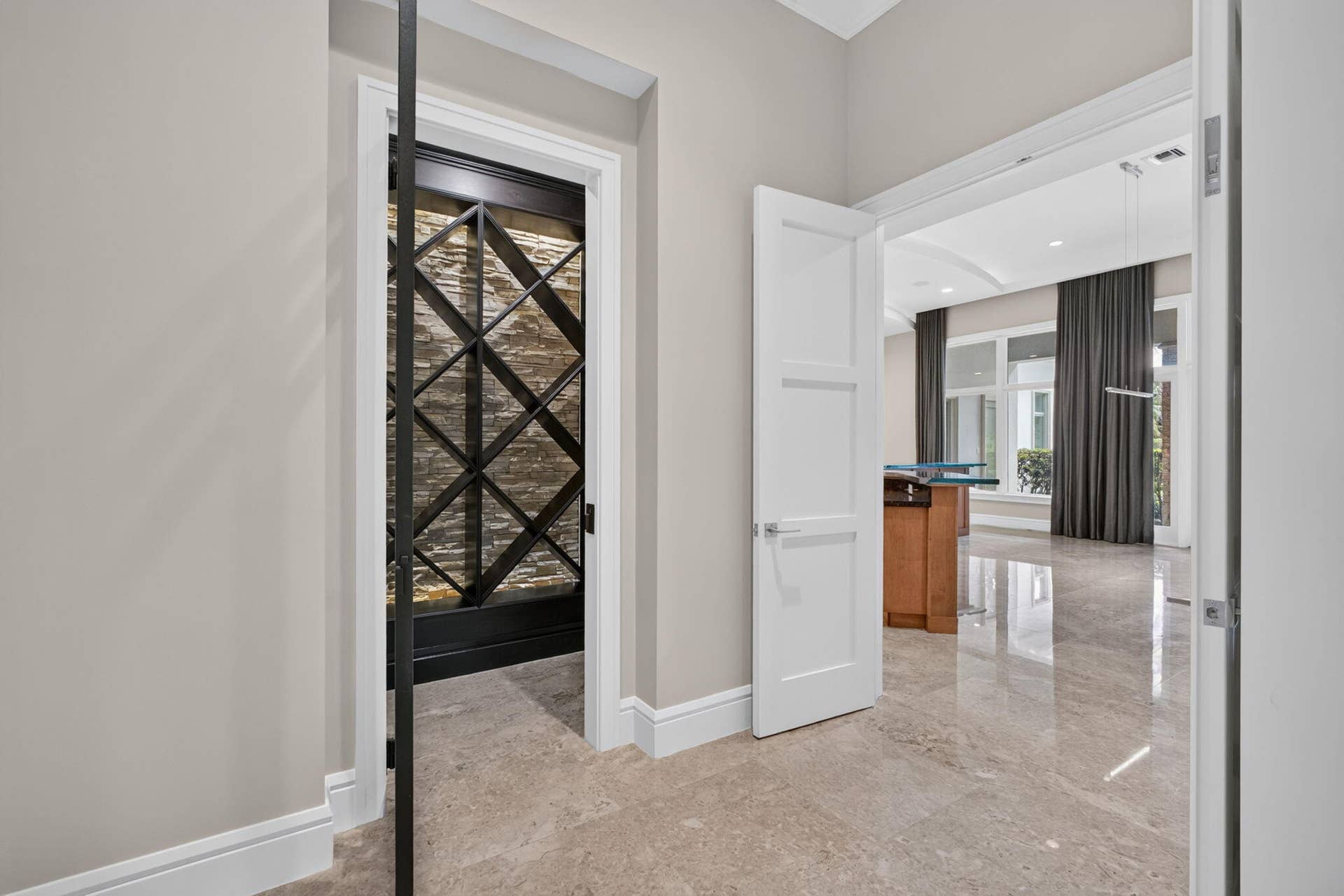 12200 TILLINGHAST Circle, Palm Beach Gardens, FL 33418 30-web-or-mls-5D1A4484