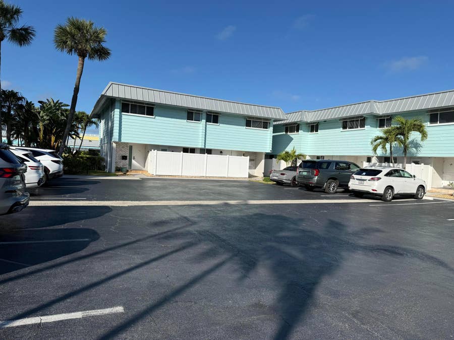 Property photo for 426 SE 17TH Terrace, #1B, Deerfield Beach, FL