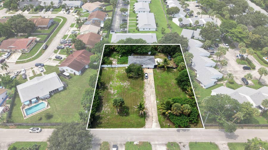 Property photo for 9179 SUNRISE Drive, West Palm Beach, FL