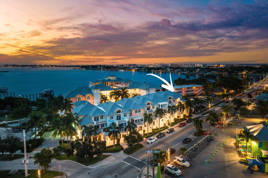 Property photo for 305 E Ocean Avenue, #Th-7, Lantana, FL