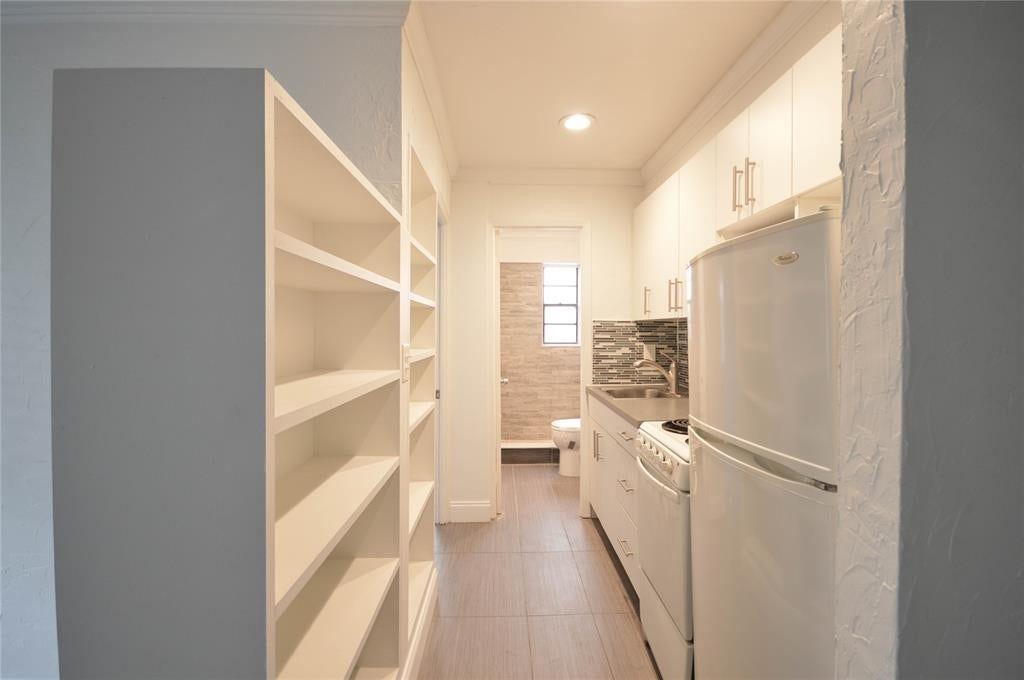 835 NE 15TH Avenue, #2, Fort Lauderdale, FL 33304 Photo 3