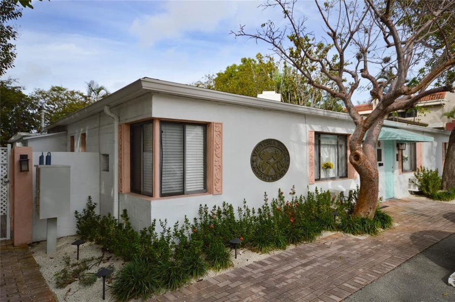 Property photo for 835 NE 15TH Avenue, #5, Fort Lauderdale, FL