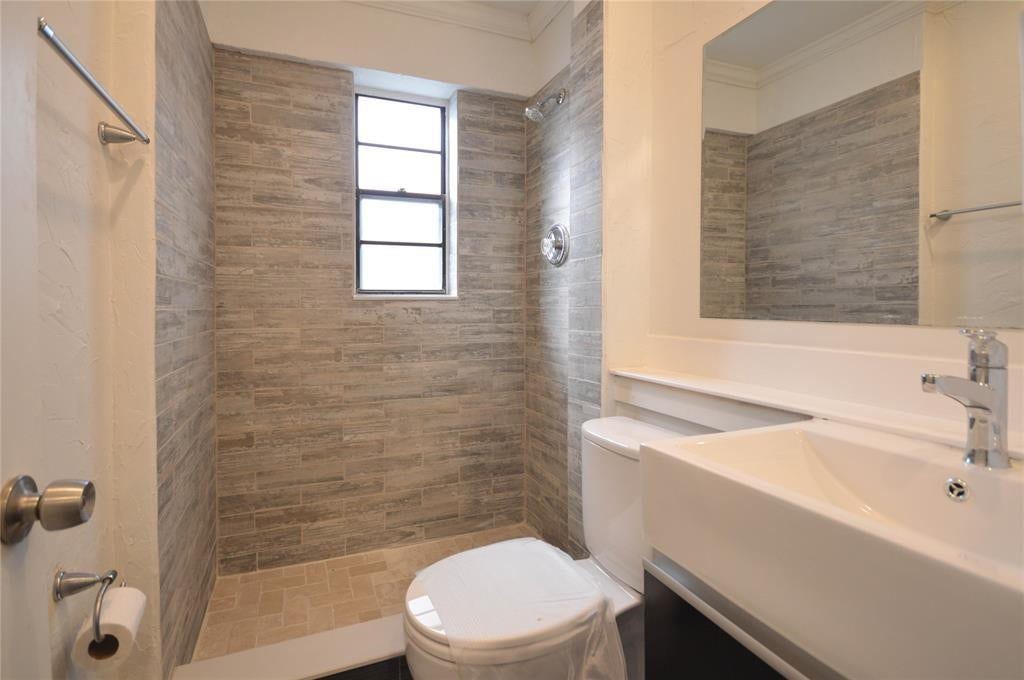 835 NE 15TH Avenue, #2, Fort Lauderdale, FL 33304 Photo 9