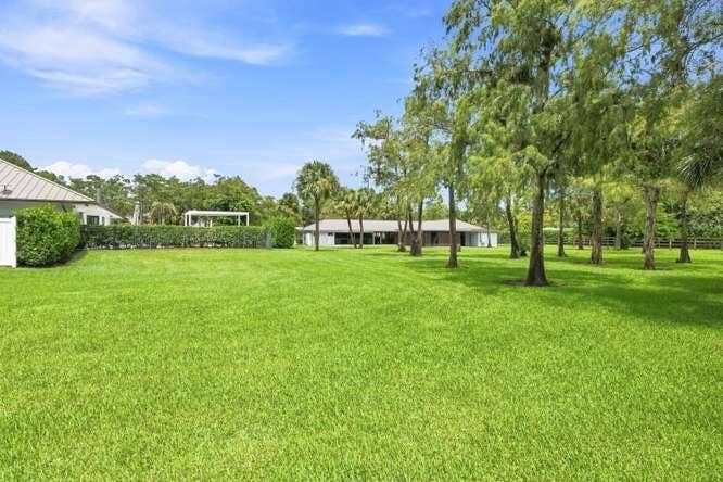 14902 PADDOCK Drive, Wellington, Wellington, FL 33414 26