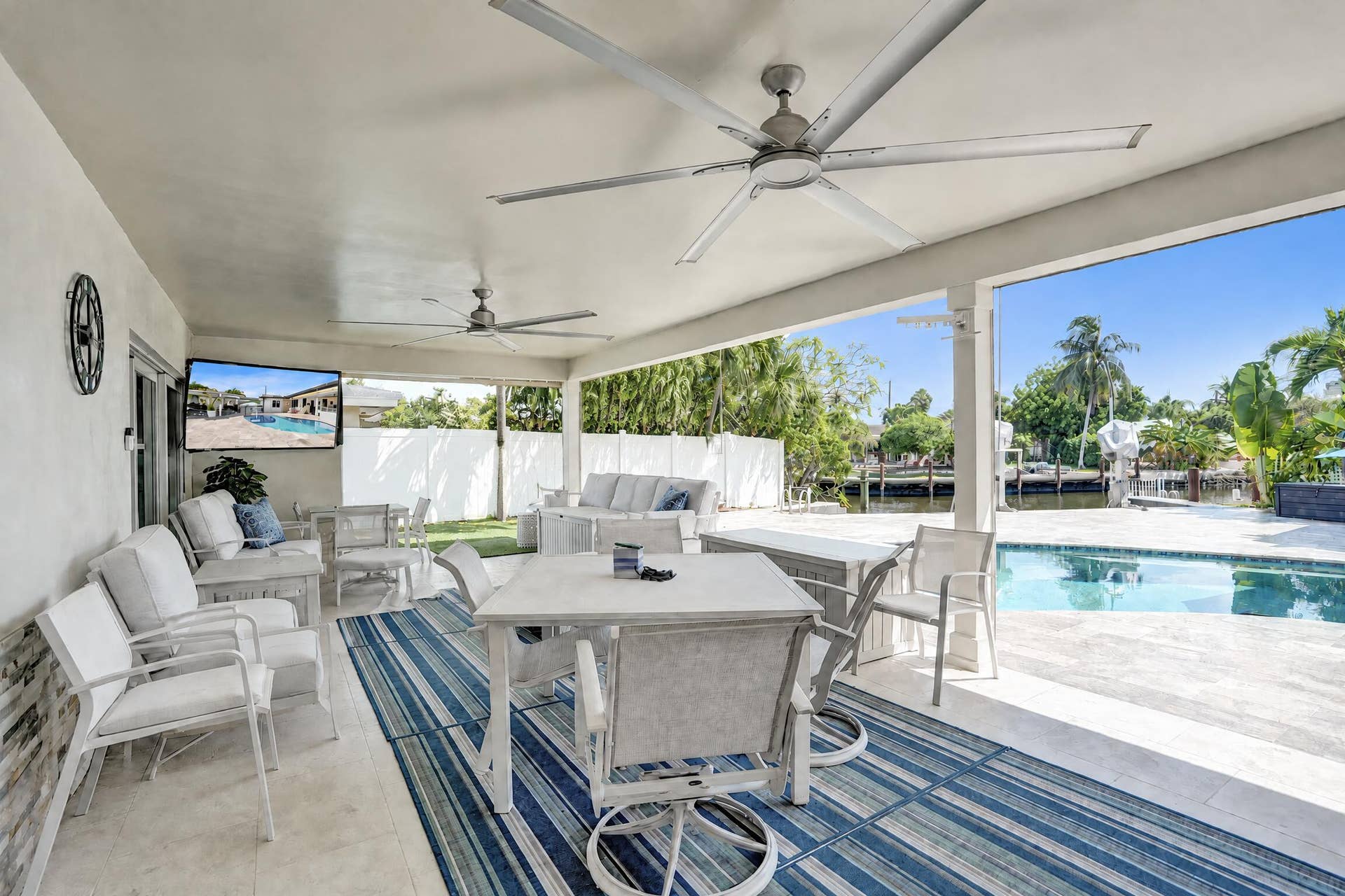 820 SE 6TH Avenue, Pompano Beach, FL 33060 DSC00206_open_patio