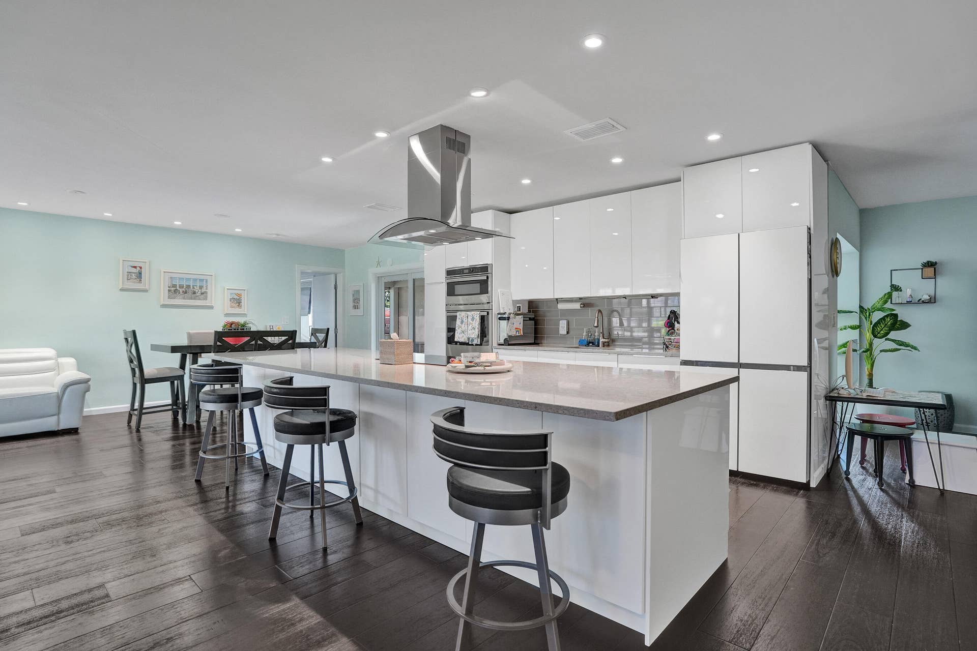 820 SE 6TH Avenue, Pompano Beach, FL 33060 DSC00002