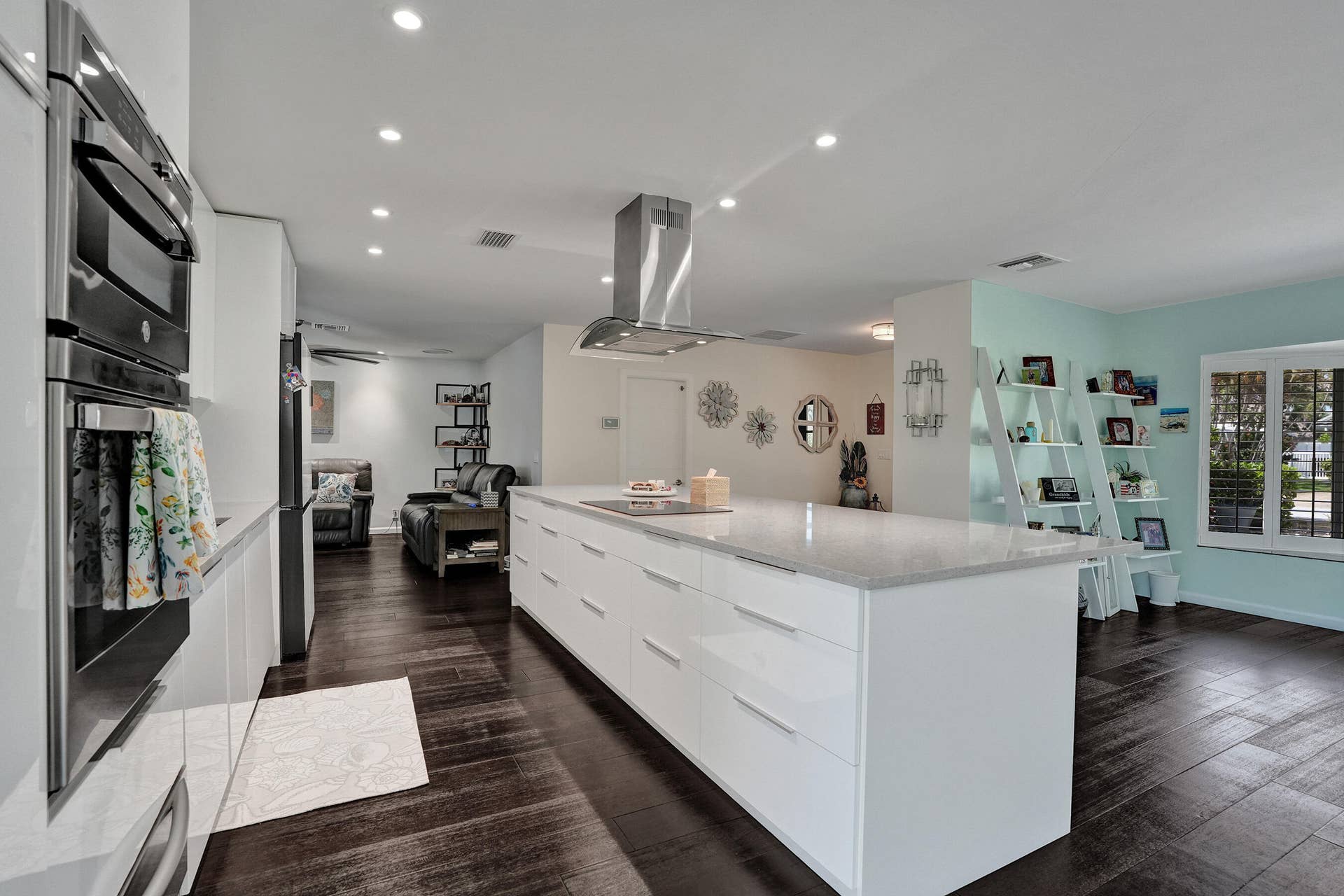 820 SE 6TH Avenue, Pompano Beach, FL 33060 DSC00041