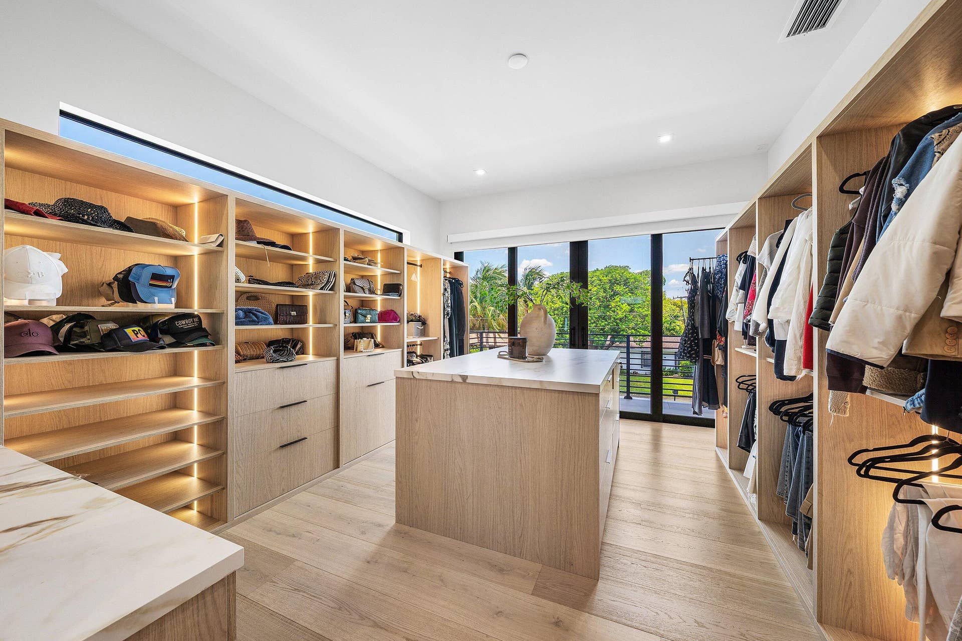 Walk in Closet