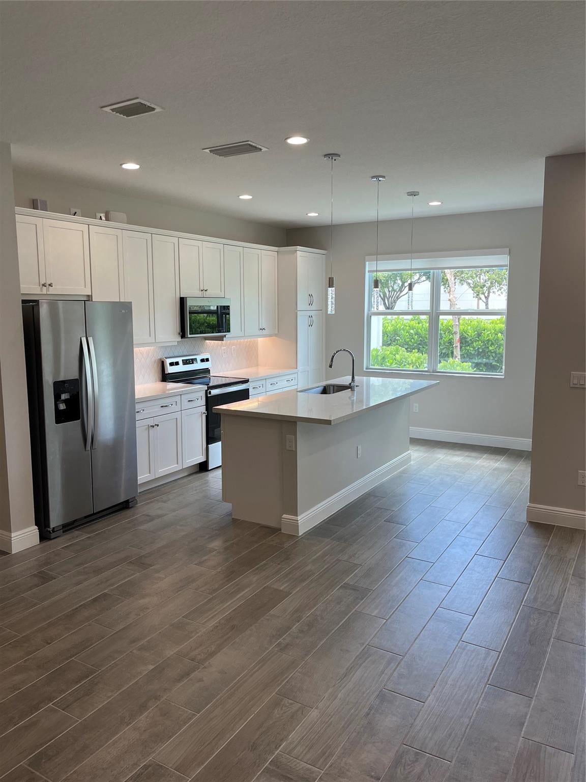 636 PARSONS Way, Deerfield Beach, Deerfield Beach, FL 33442 Photo 2