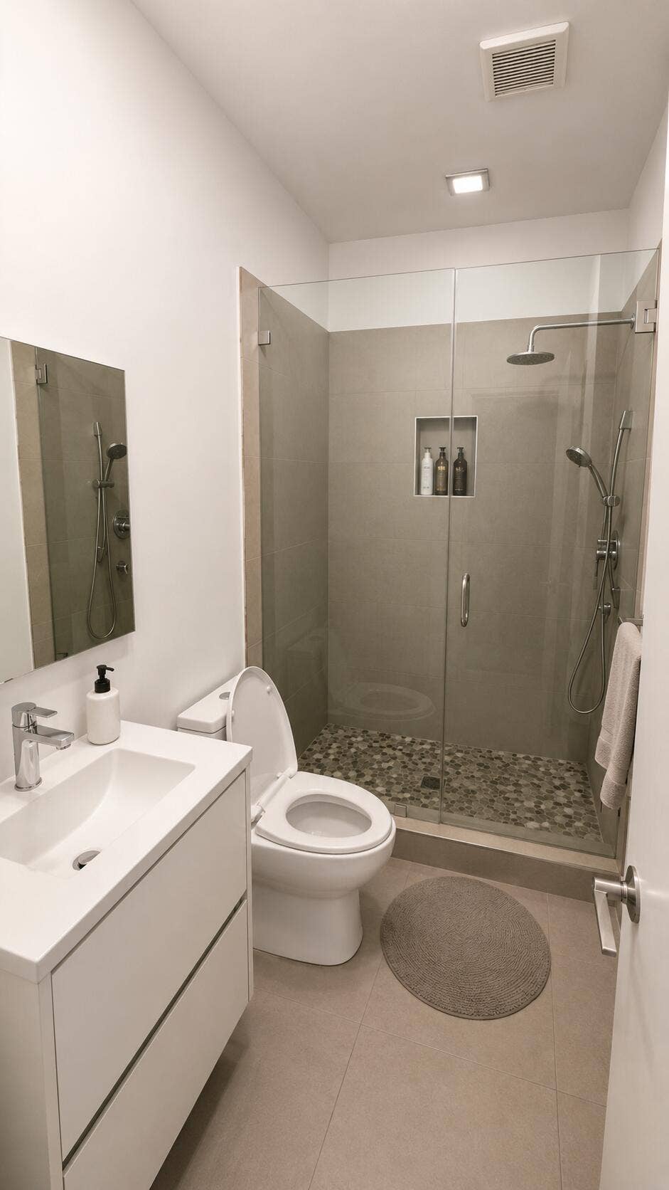 Upstairs Bathroom A