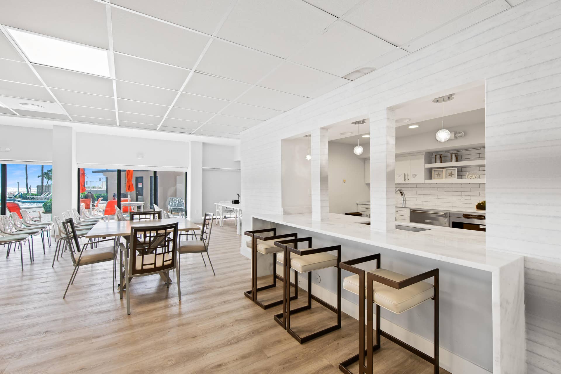 3800 Galt Ocean Drive, #Ph 5,6,7, Fort Lauderdale, FL 33308 Clubroom Full Kitchen