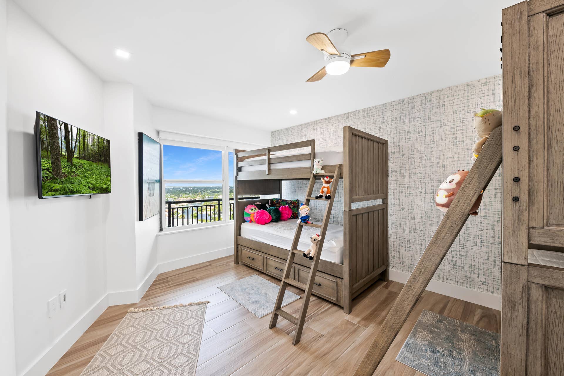 3800 Galt Ocean Drive, #Ph 5,6,7, Fort Lauderdale, FL 33308 Bedroom 3