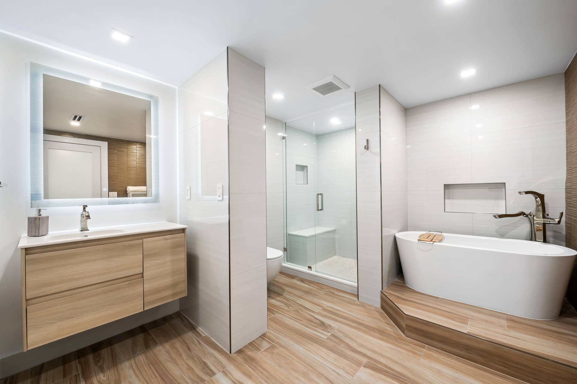 3800 Galt Ocean Drive, #Ph 5,6,7, Fort Lauderdale, FL 33308 Primary Bath