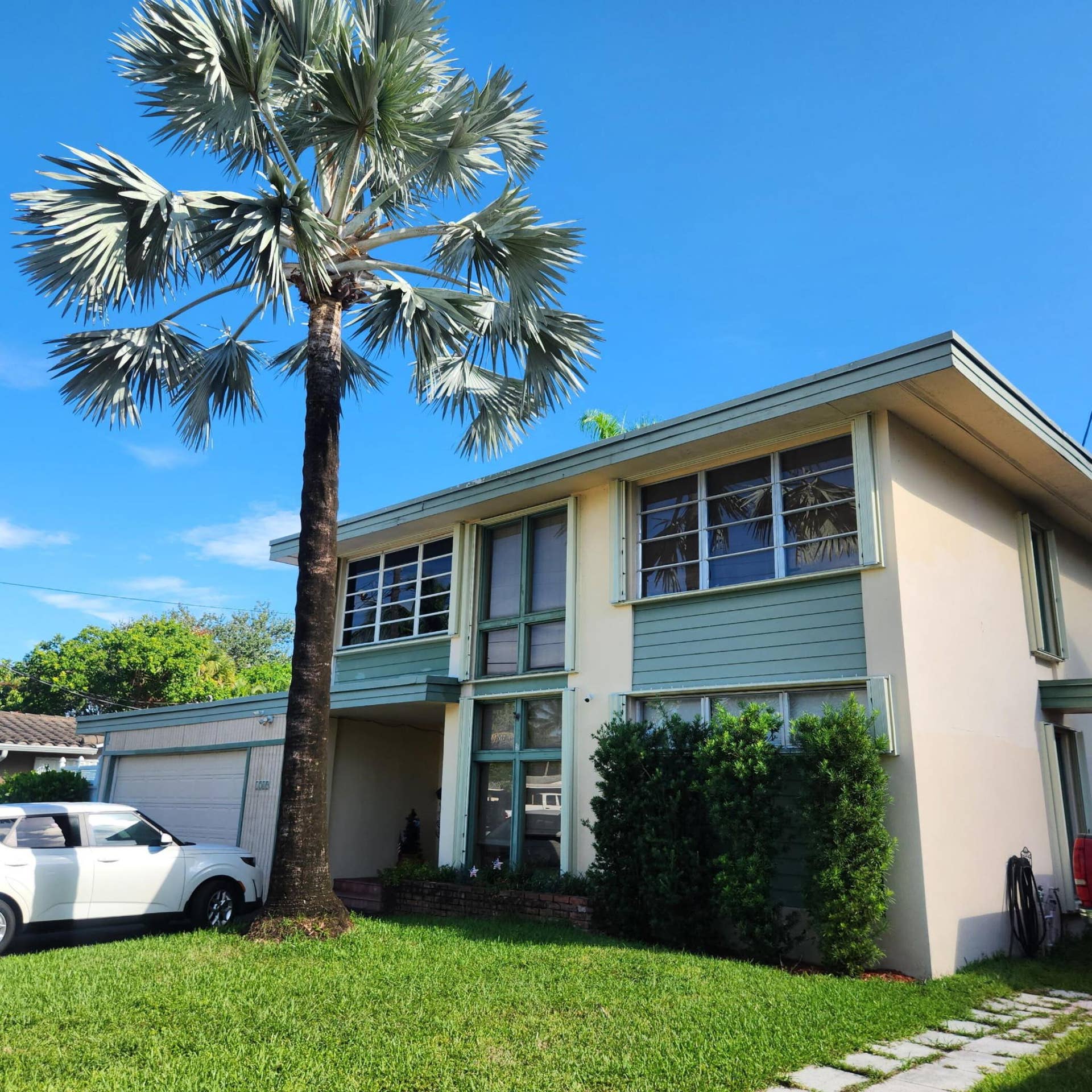 1709 W LAS OLAS Boulevard, Fort Lauderdale, FL 33312 front