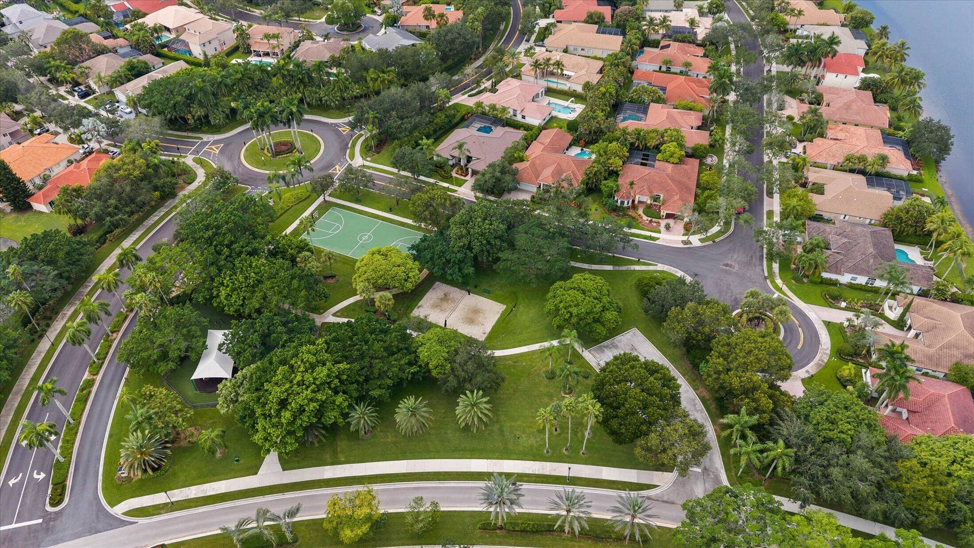 2647 EDGEWATER Drive, Weston, FL 33332 61-2647 Edgewater Dr, Weston-18