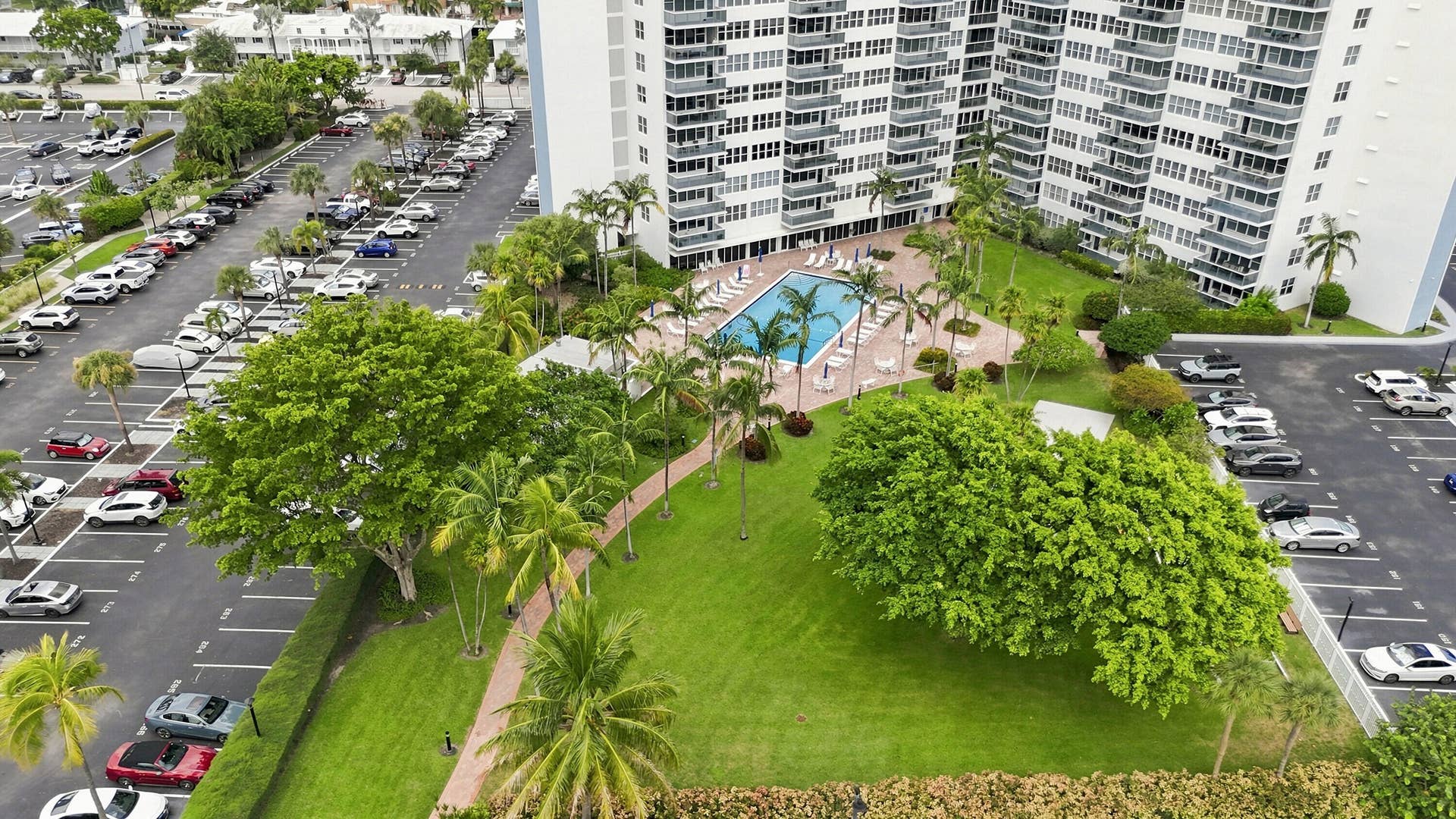3300 NE 36TH Street, #1105, Fort Lauderdale, FL 33308 29_aerial view