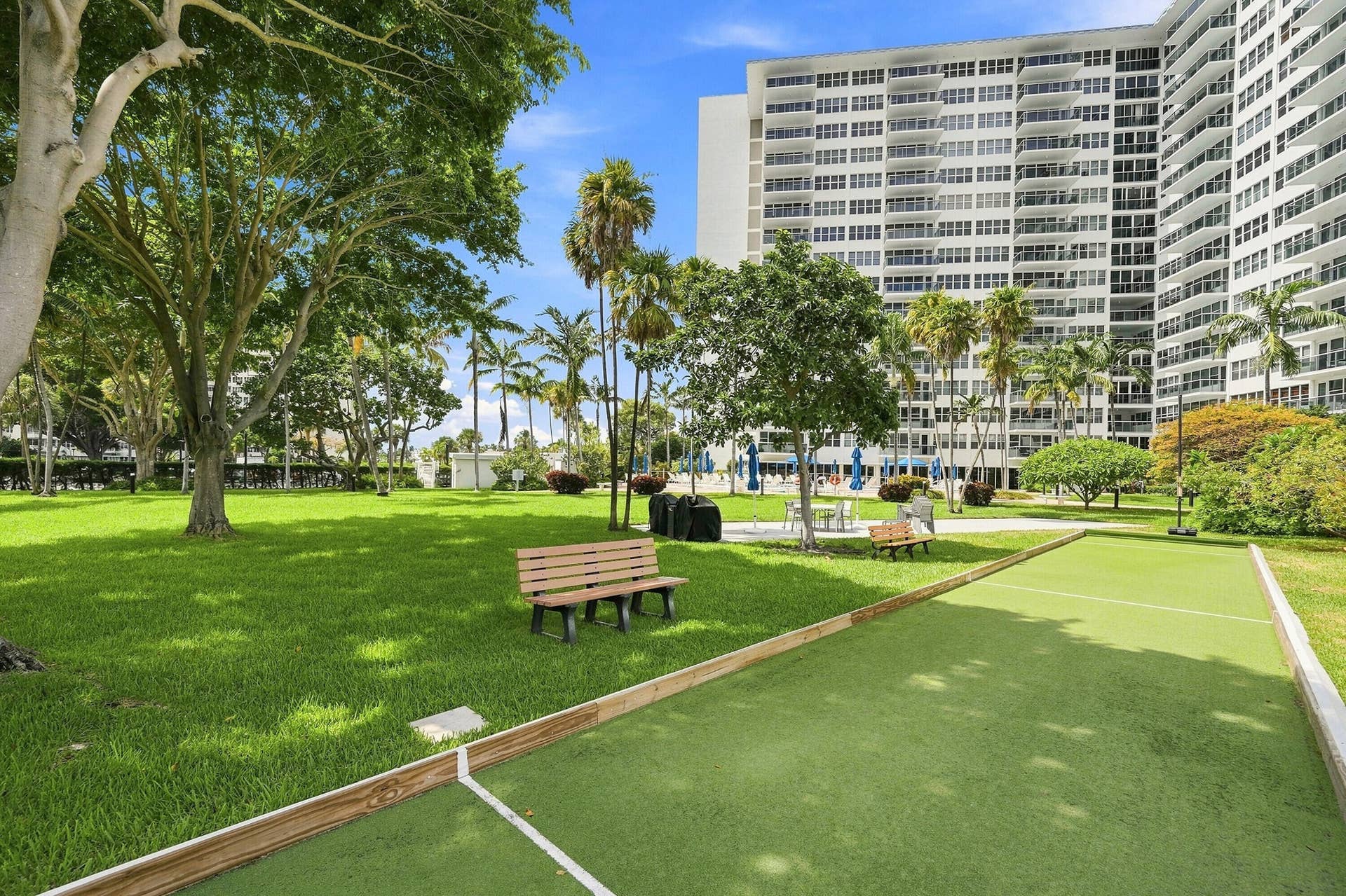 3300 NE 36TH Street, #1105, Fort Lauderdale, FL 33308 16_community