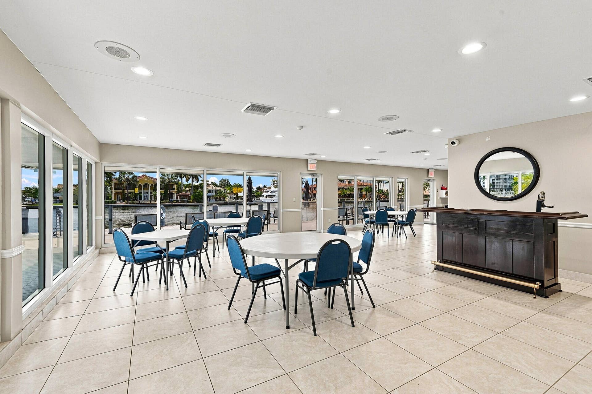 3300 NE 36TH Street, #1105, Fort Lauderdale, FL 33308 03_dining area
