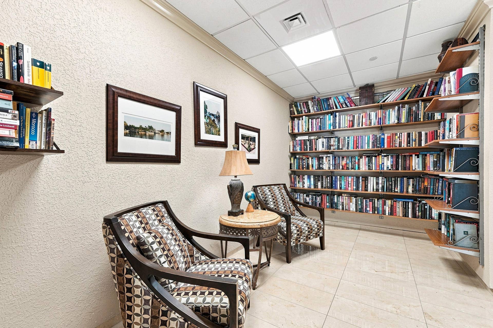 3300 NE 36TH Street, #1105, Fort Lauderdale, FL 33308 13_sitting room