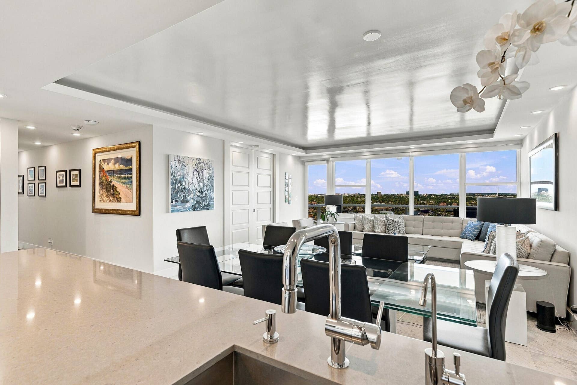 3300 NE 36TH Street, #1105, Fort Lauderdale, FL 33308 47_living room
