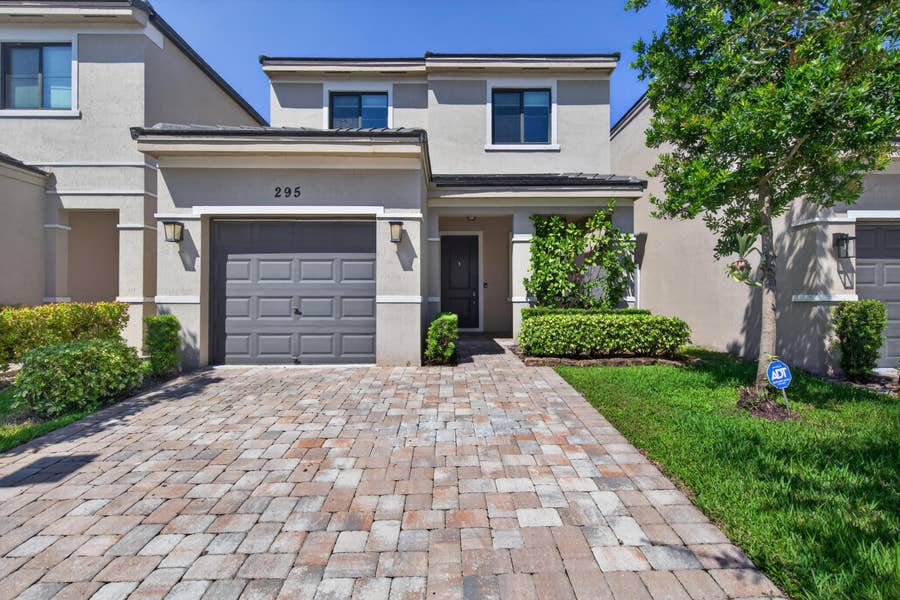 Property photo for 295 NW 33RD Lane, Pompano Beach, FL