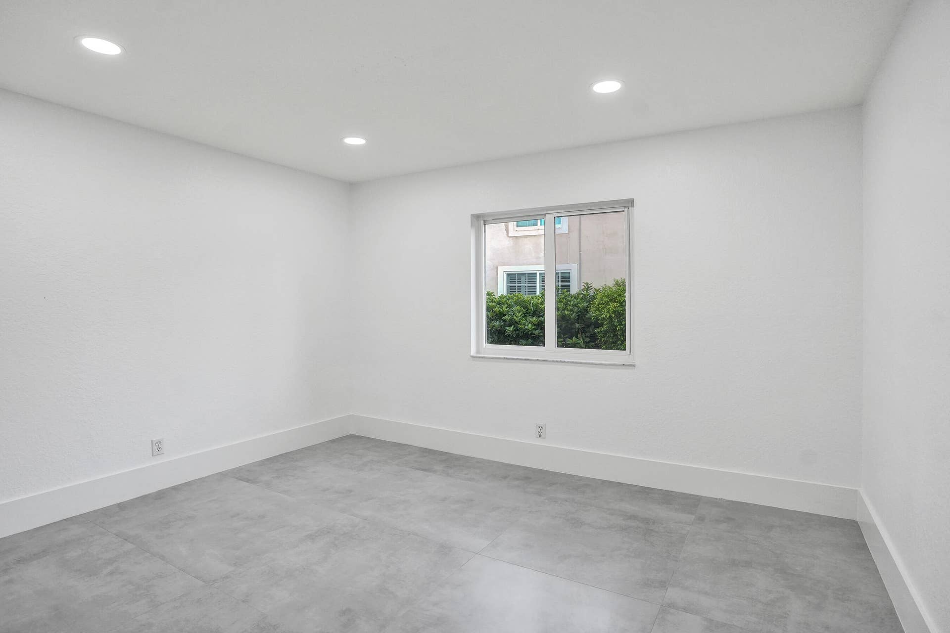 1721 NW 127th Way, Coral Springs, FL 33071 DSC02143