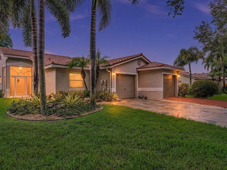 Property photo for 110 SAUSALITO Drive, Boynton Beach, FL