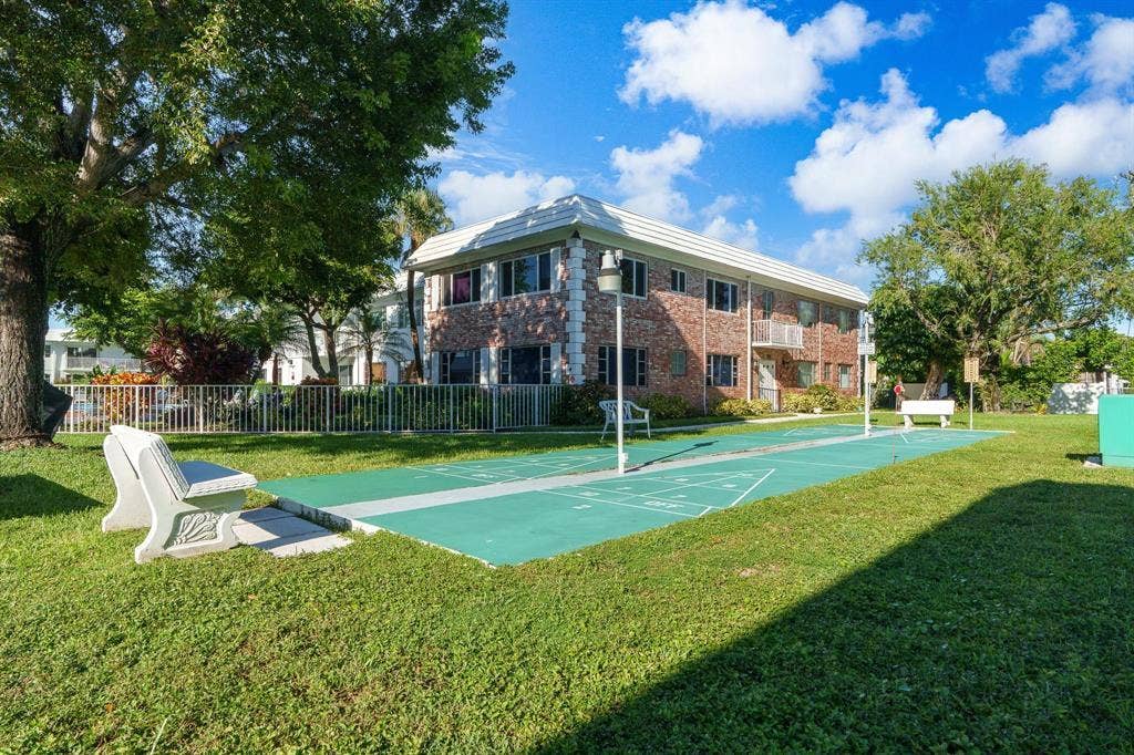 418 S CYPRESS Road, #106, Pompano Beach, FL 33060 GetMedia (13)