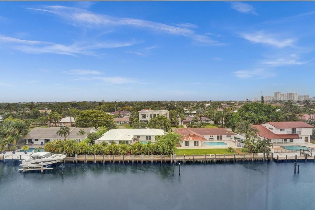 2829 NE 33rd Court, #602, Fort Lauderdale, FL 33306 Photo 12