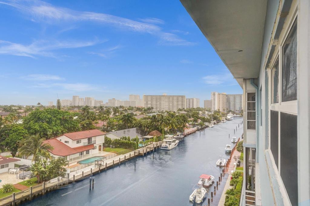 2829 NE 33rd Court, #602, Fort Lauderdale, FL 33306 Photo 13