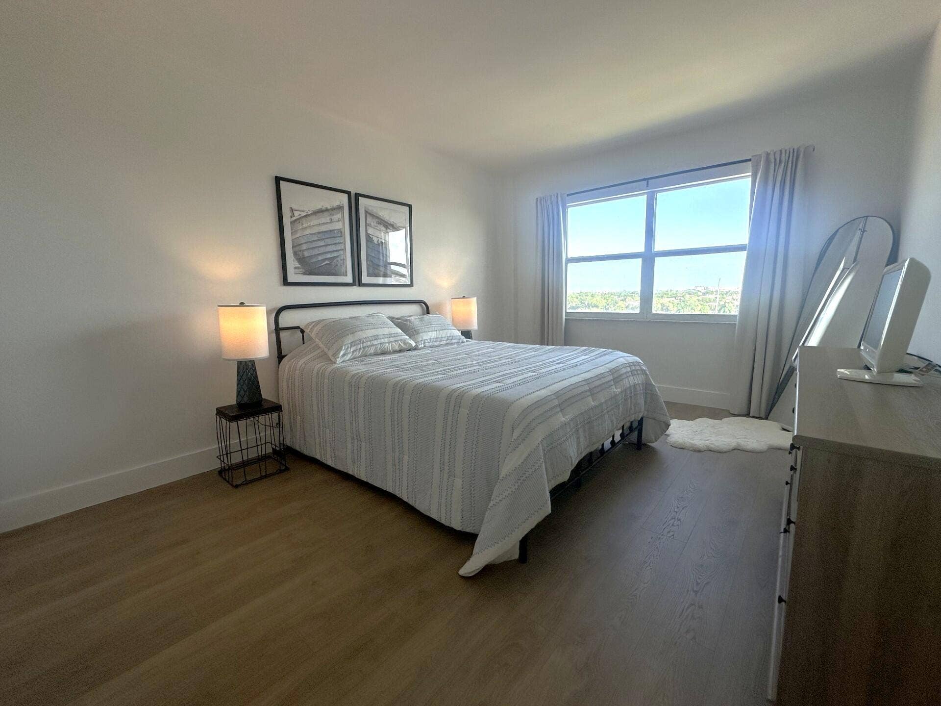 2555 NE 11th Street, #804, Fort Lauderdale, FL 33304 Bedroom