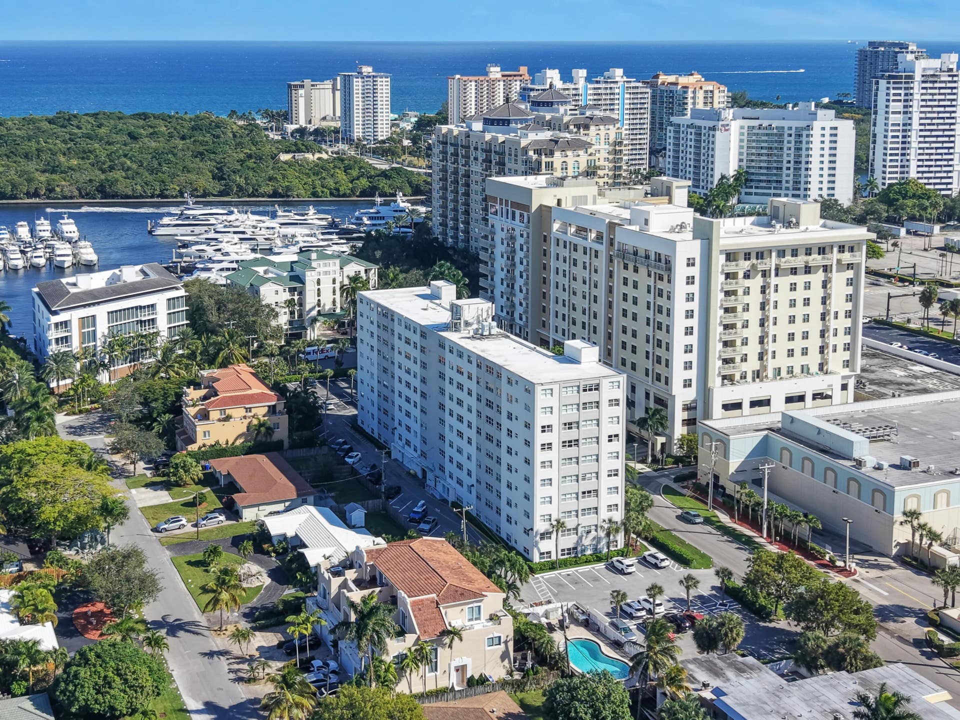 2555 NE 11th Street, #804, Fort Lauderdale, FL 33304 DJI_20251115030036_0010_D