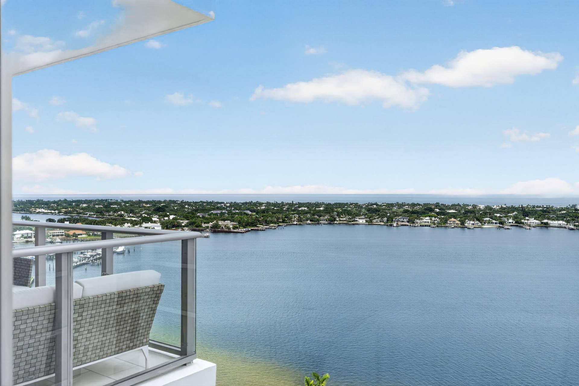 1 Water Club Way, #1904, North Palm Beach, FL 33408 25-web-or-mls-_MLP7552