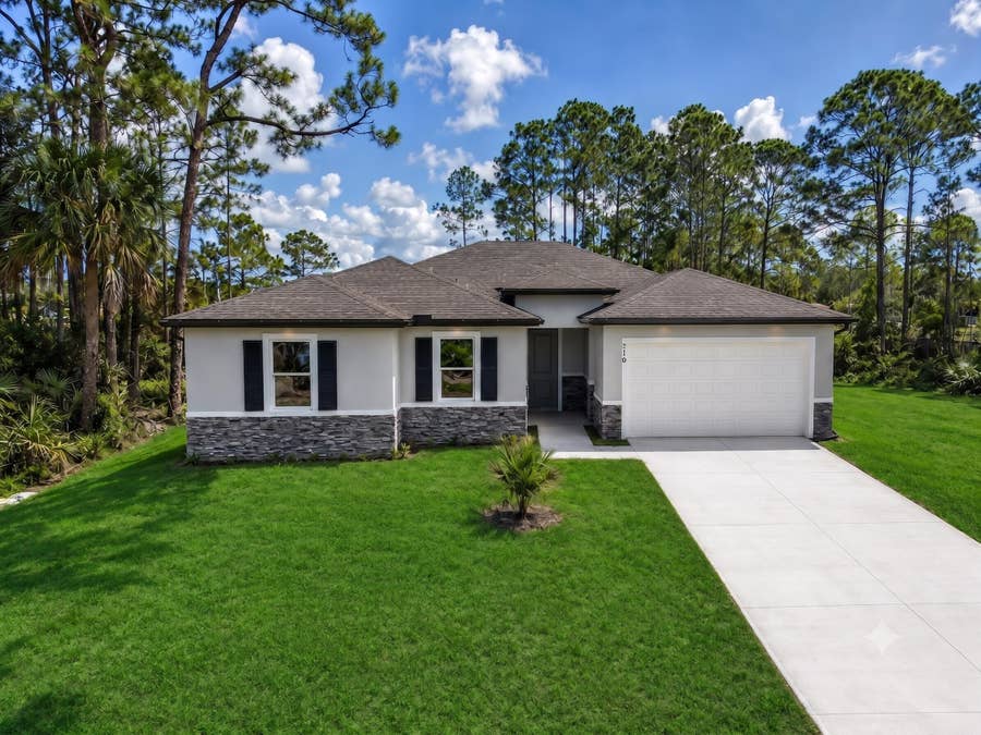 Property photo for 210 SARAH Road SW, Palm Bay, FL