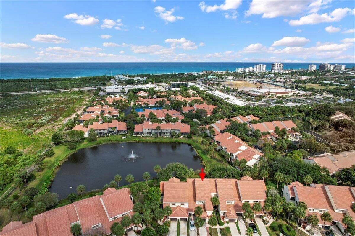 402 SEA OATS Drive, #F, Juno Beach, FL 33408 47-DJI_0816 aw