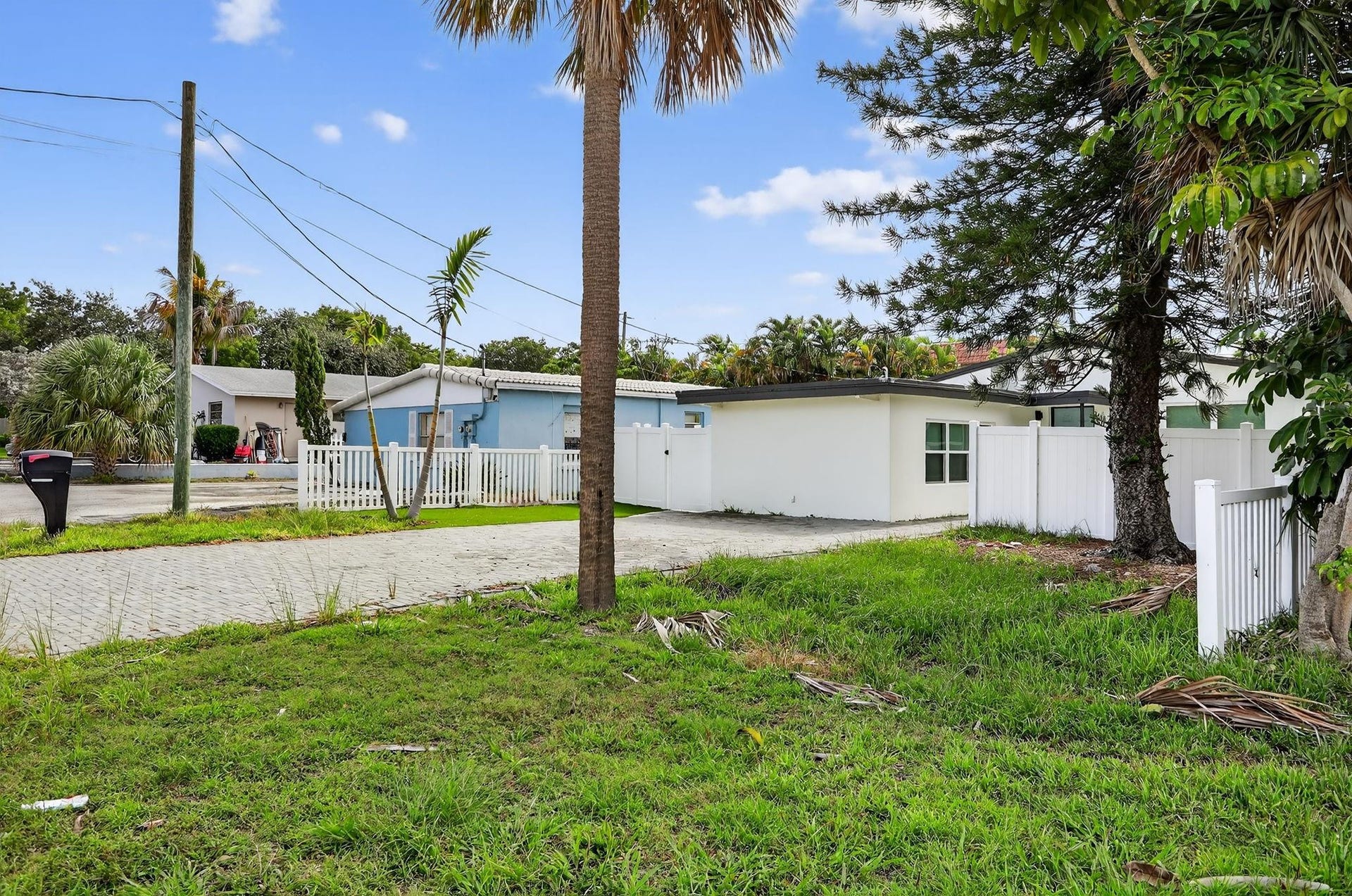 108 SE 11TH Avenue, Pompano Beach, Pompano Beach, FL 33060 Photo 34