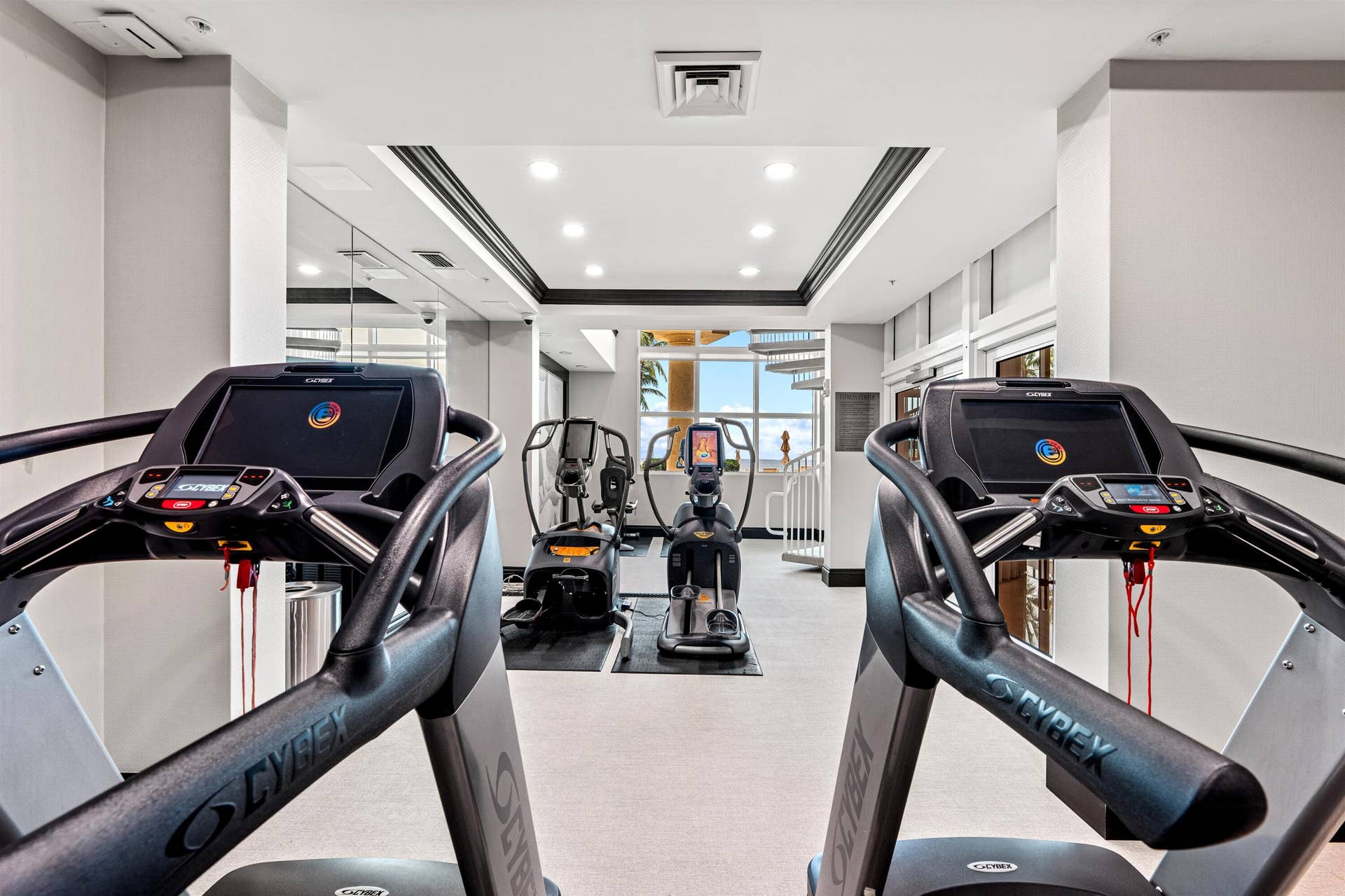 1063 Hillsboro Mile, #403, Hillsboro Beach, FL 33062 FITNESS CENTER